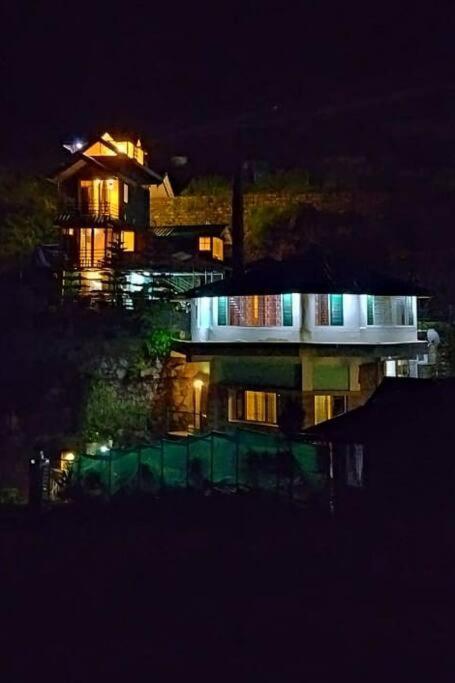 Kasauli Cascade A Cheerfull 4 Bedroom Challet 外观 照片