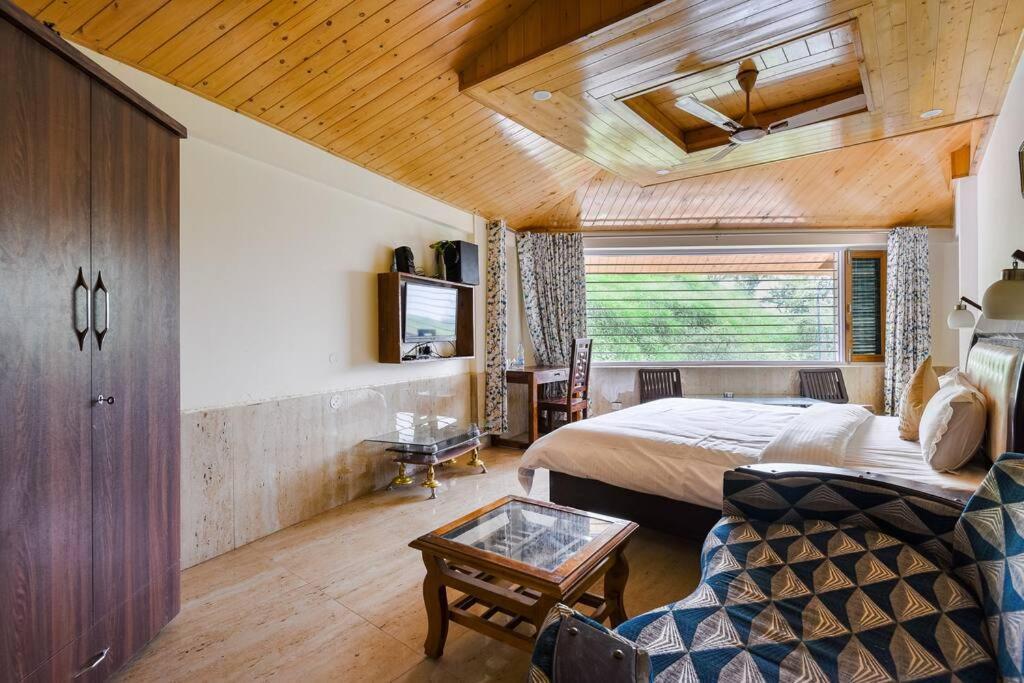 Kasauli Cascade A Cheerfull 4 Bedroom Challet 外观 照片
